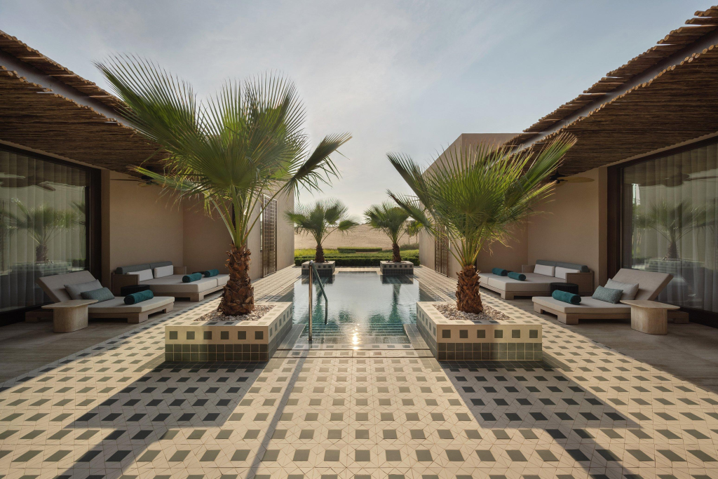 Bab Al Shams — Dubai